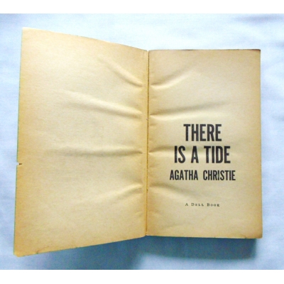 Christie A. THERE IS A TIDE a Herkule Poirot Mystery