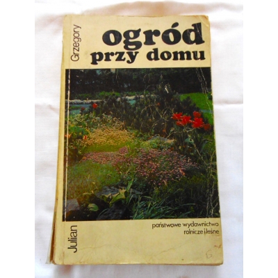 Grzegory J. OGRÓD PRZY DOMU  6/9
