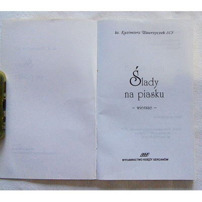Wawrzyczek K. SCJ  ŚLADY NA PIASKU