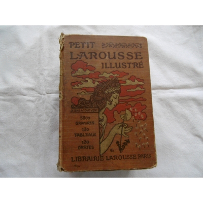 Pr.zb. PETIT LAROUSSE ILLUSTRE  5800 Gravures - 130 Tableaux -120 Cartes