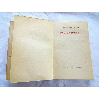 Putrament J. .  PASIERBOWIE