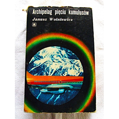Wolniewicz J. ARCHIPELAG PIĘCIU KUMULUSÓW  170/11