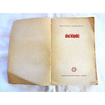 Żukrowski DNI KLĘSKI  217/7
