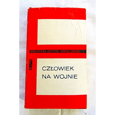 Pr.zb. CZŁOWIEK NA WOJNIE  92/11