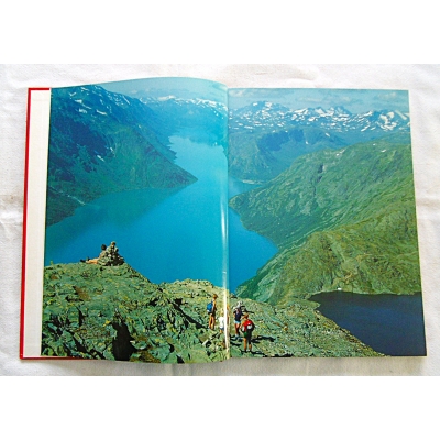 Pr.zb. NORWEGIA Wszystko co najlepsze w Norwegii  w przepięknych fotografiach