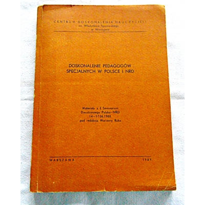 Pr.zb.DOSKONALENIE PEDAGOGÓW SPECJALNYCH W  POLSCE I NRD