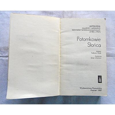 Pr.zb. POTOMKOWIE SŁOŃCA  Antologia   206/9