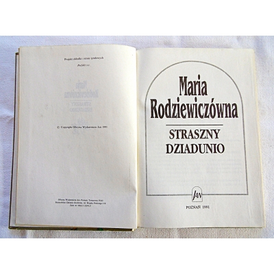Rodziewiczówna M. STRASZNY DZIADUNIO 56/8