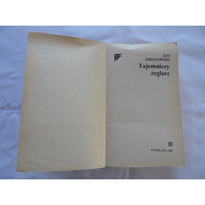 Ziółkowski J. TAJEMNICZY ŻEGLARZ 107/7