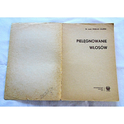 Zajfen M.  PIELĘGNOWANIE WŁOSÓW