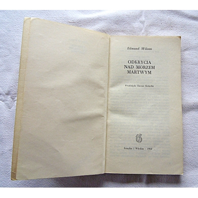 Wilson E. ODKRYCIA NAD MORZEM MARTWYM  111/9