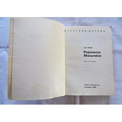 Panfil J. POJEZIERZE MAZURSKIE  115/6