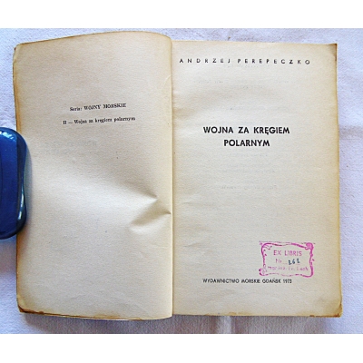 Perepeczko A. WOJNA ZA KRĘGIEM POLARNYM  416/14