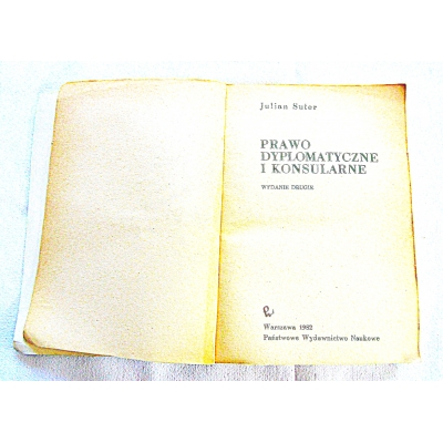 Sutor J. PRAWO DYPLOMATYCZNE I KONSULARNE  92/11
