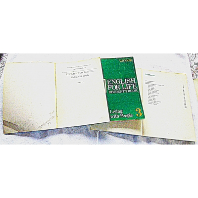 Cook  V.J. ENGLISH FOR LIFE III  Students' Book  Living with People  3 szt