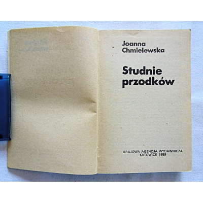 Chmielewska J. STUDNIE PRZODKÓW  563/14